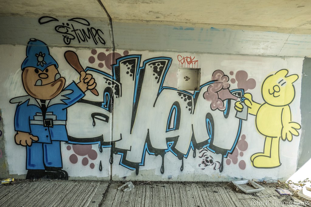 Shipping Updates From a Warehouse Full of Boxes